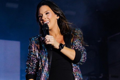 Jennifer Scheffer apresenta “Coração tá blindado
